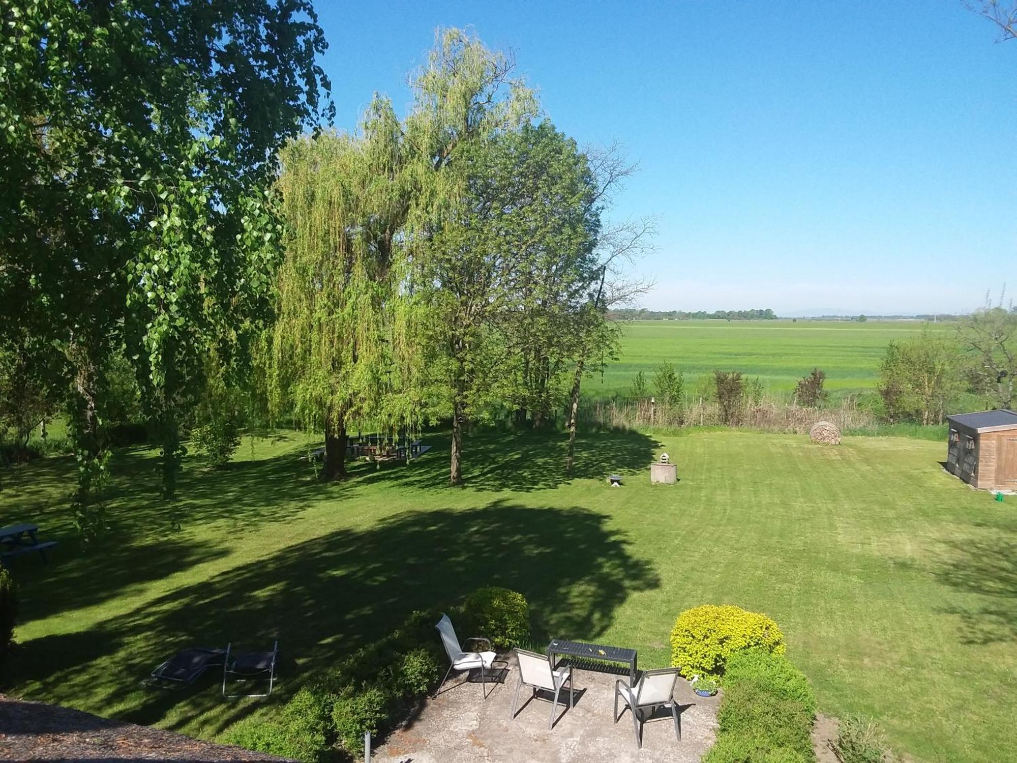 Herberg Tisza Tiszabábolna Exterior foto